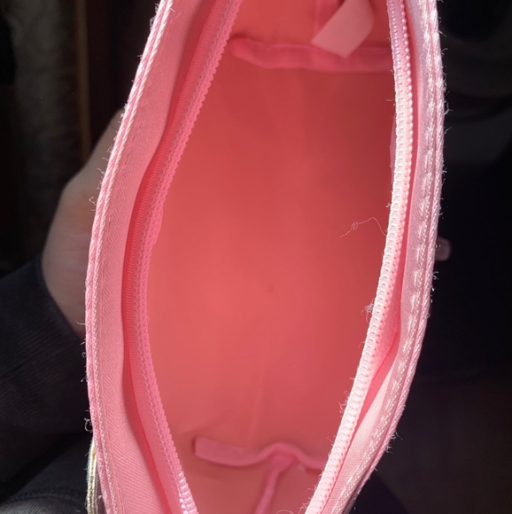 Makeup bag - Picture 4 of 4